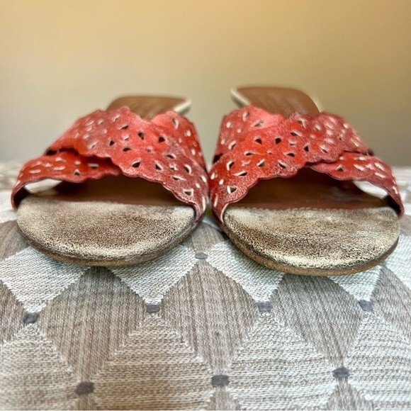 Couture by Donald J. Pliner Distressed Red Leather Heeled Slide Sandal Women 7.5 - Picture 8 of 13